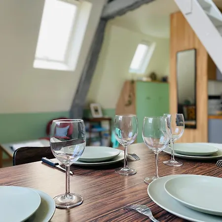 Duplex En Plein Coeur De - 437 公寓 *